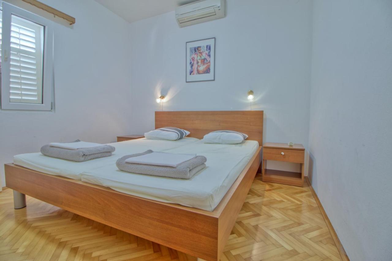Apartments Podvorac Tribunj (Sibenik-Knin) Exterior foto